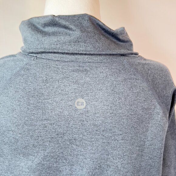 🩶Eddie Bauer Cowl Neck Sweater with Thumb Holes | Cozy & Casual size Small - Picture 6 of 11